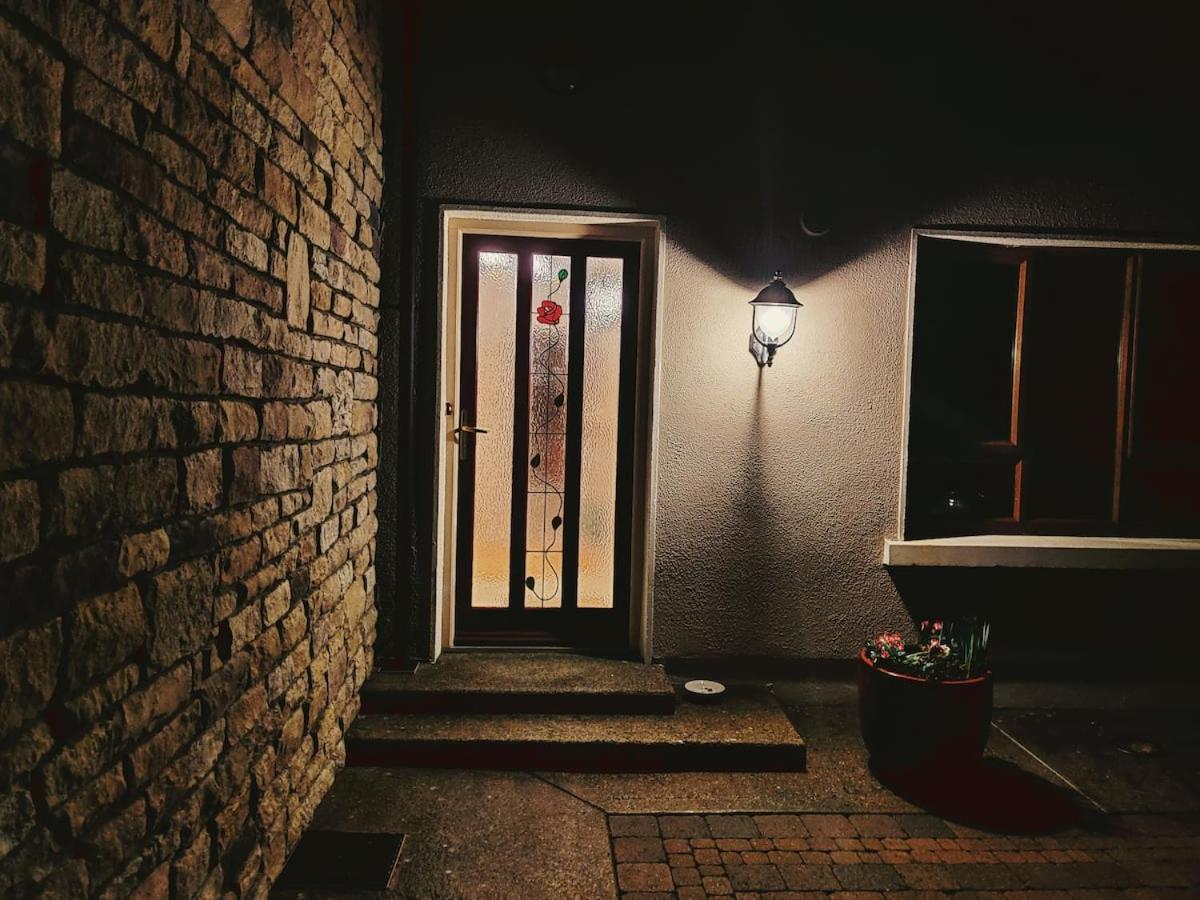 'Kealan' Luxury Double Room Фоксфорд Екстер'єр фото